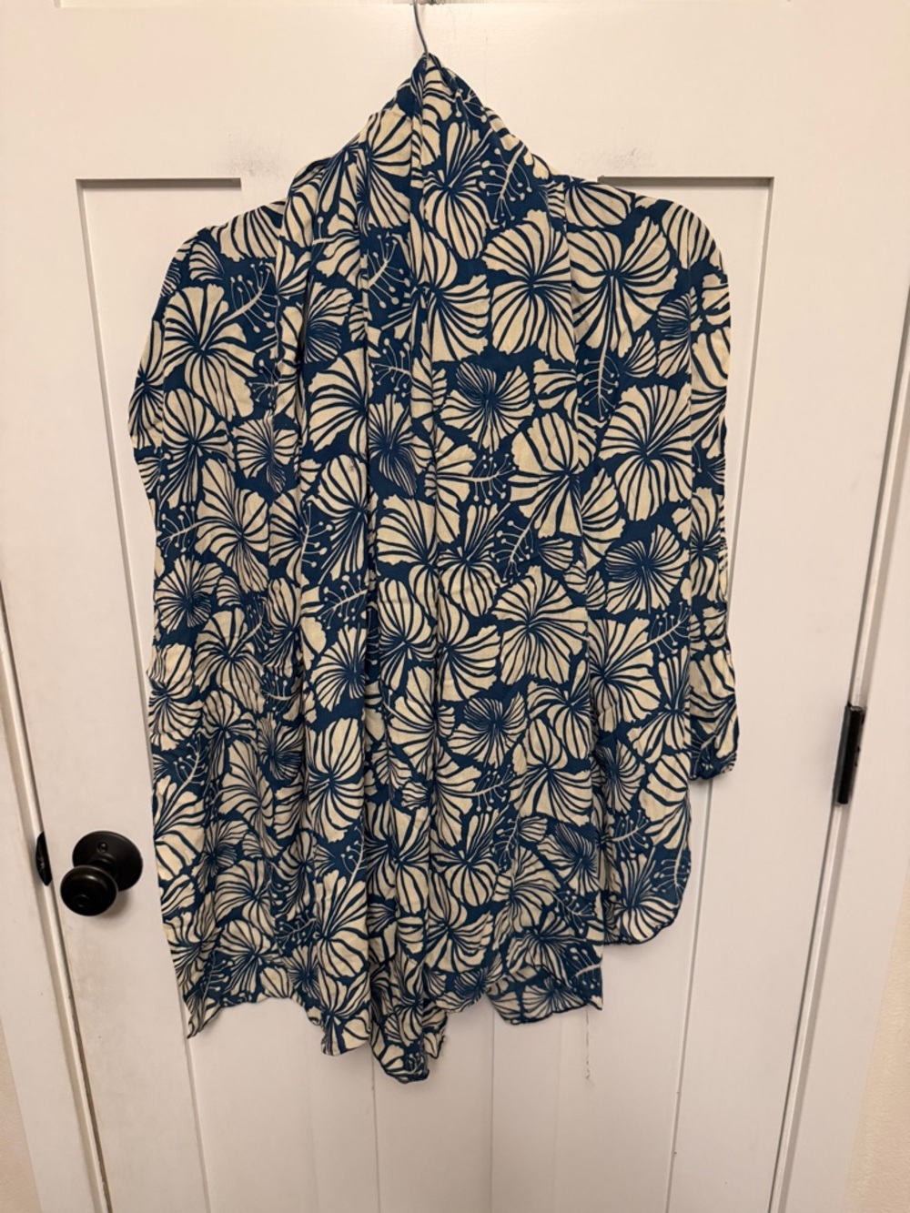 La Tropicale Women's Sarong pareo Wraps Swimwear Cover up Hawaiian Hibiscus